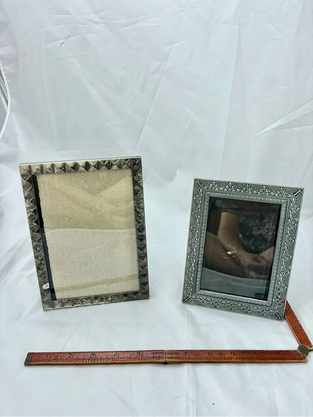 Downing Street an Unbranded Elegant Silver Plated Decorative Picture Frame Pair